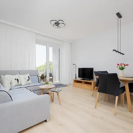 Appartamento Stacja Wola Nowoczesny Z Balkonem I Parkingiem By Renters Varsavia