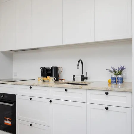 Stacja Wola Nowoczesny Z Balkonem I Parkingiem By Renters *