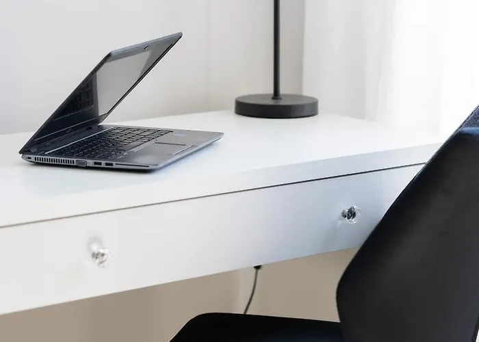 Stacja Wola Nowoczesny Z Balkonem I Parkingiem By Renters *