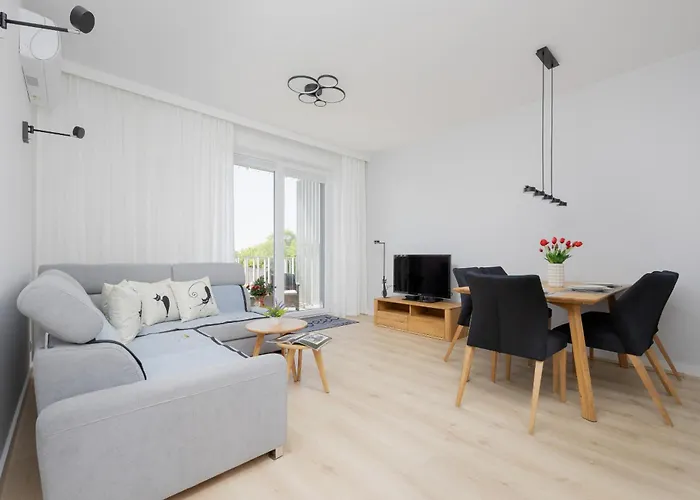 Apartment Stacja Wola Nowoczesny Z Balkonem I Parkingiem By Renters Warsaw