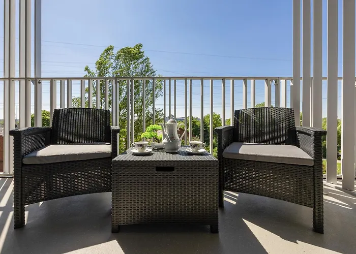 Apartment Stacja Wola Nowoczesny Z Balkonem I Parkingiem By Renters