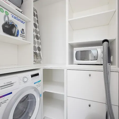 Stacja Wola Nowoczesny Z Balkonem I Parkingiem By Renters ワルシャワ