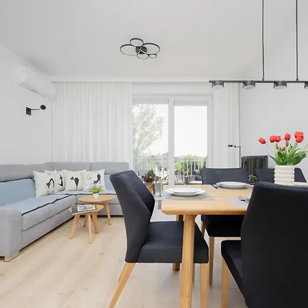 Апартаменты Stacja Wola Nowoczesny Z Balkonem I Parkingiem By Renters *