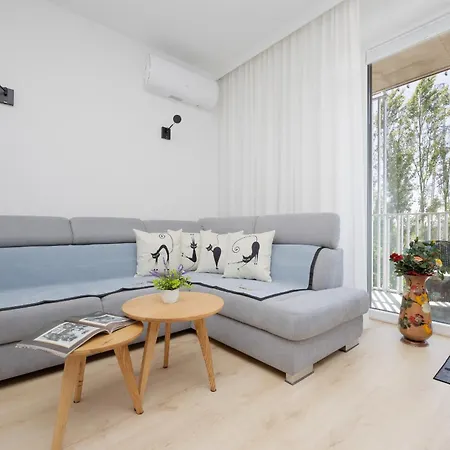Stacja Wola Nowoczesny Z Balkonem I Parkingiem By Renters Апартаменты *